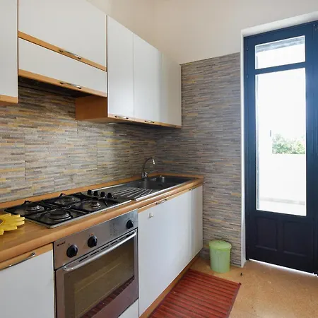 3 Bedroom Lovely In Prázdninový dům Santa Croce Camerina